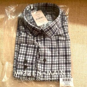 Mizzen & Main Monaco Shirt in Navy and Light Blue Plaid - Small Trim